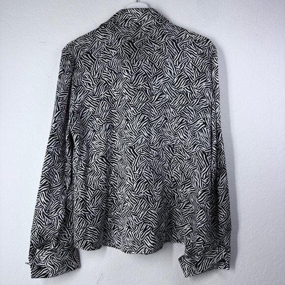 Dana Buchman Wavy Geometric Print Button Down Top Black White Size 12 - Picture 2 of 6